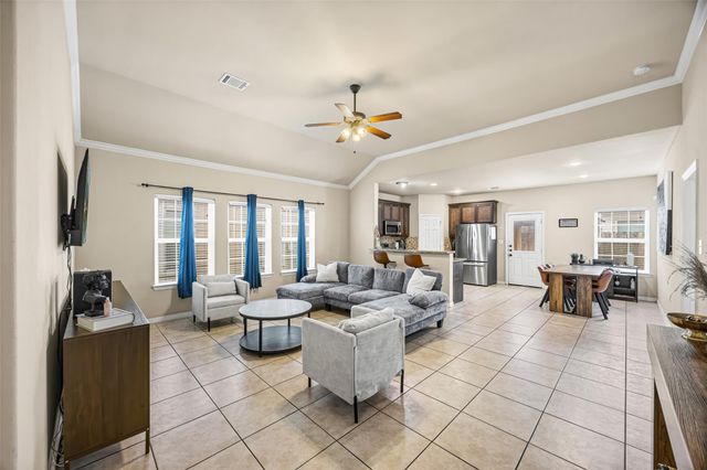 12007 Northpointe Meadows Drive, Tomball, TX 77377