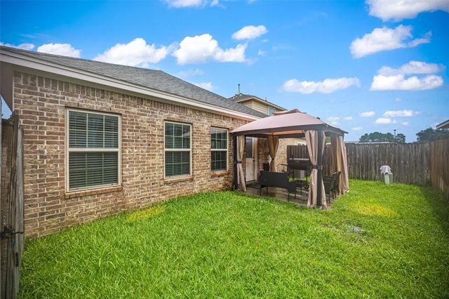 12007 Northpointe Meadows Drive, Tomball, TX 77377