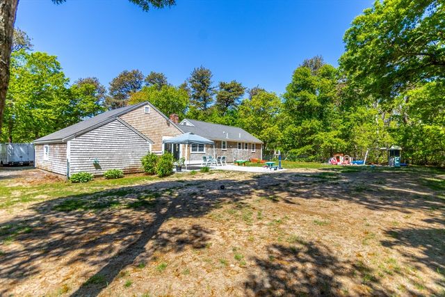 490 Forest Rd, Yarmouth, MA 02673