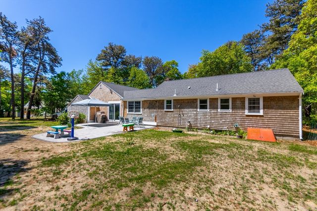 490 Forest Rd, Yarmouth, MA 02673