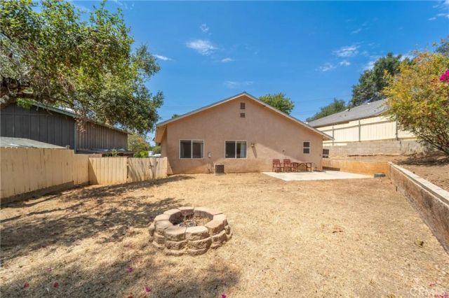 1311 E Mission, Fallbrook, CA 92028