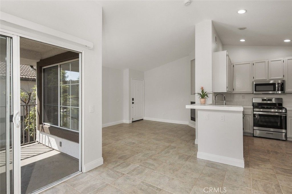 16 Chaumont Circle, Lake Forest, CA 92610 — photo 5