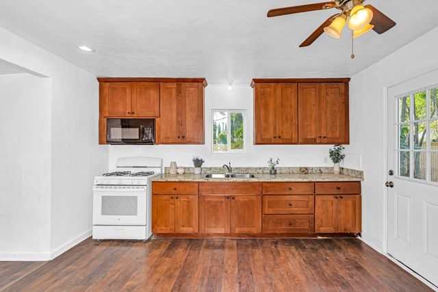 710 S G Street, Madera, CA 93637