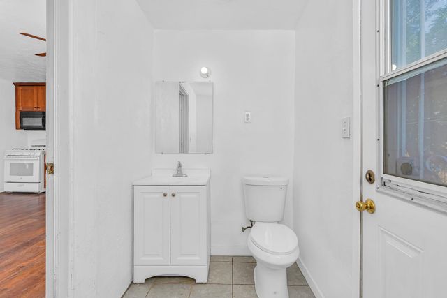 710 S G Street, Madera, CA 93637