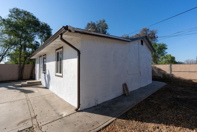 710 S G Street, Madera, CA 93637