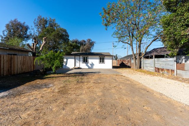 710 S G Street, Madera, CA 93637