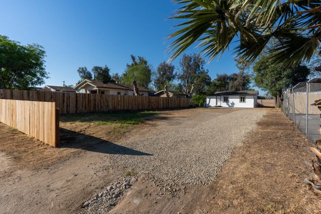 710 S G Street, Madera, CA 93637