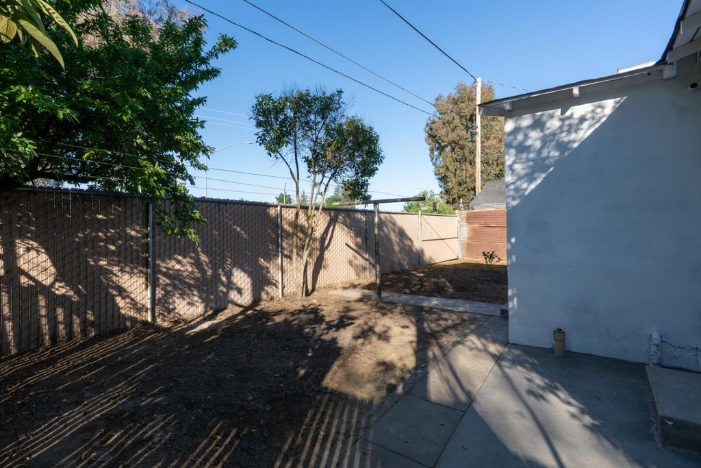 Image 23 of property listing at 710 S G Street, Madera, CA 93637