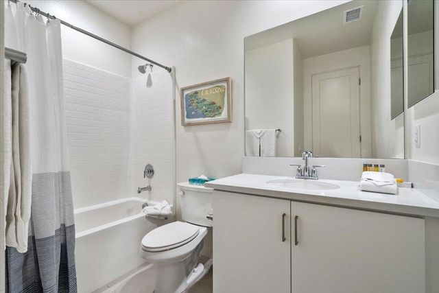 80238 Whisper Rock Way, La Quinta, CA 92253