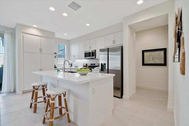 80238 Whisper Rock Way, La Quinta, CA 92253
