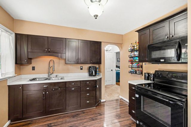 663 Sycamore Drive, Independence, KY 41051