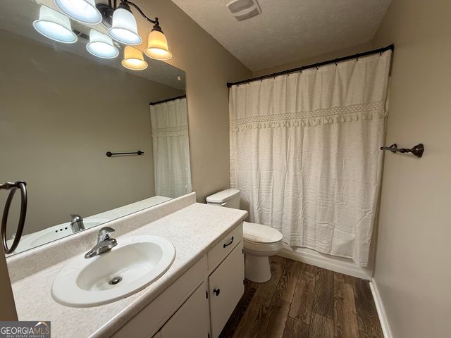 109 S Crossroad, Lagrange, GA 30240