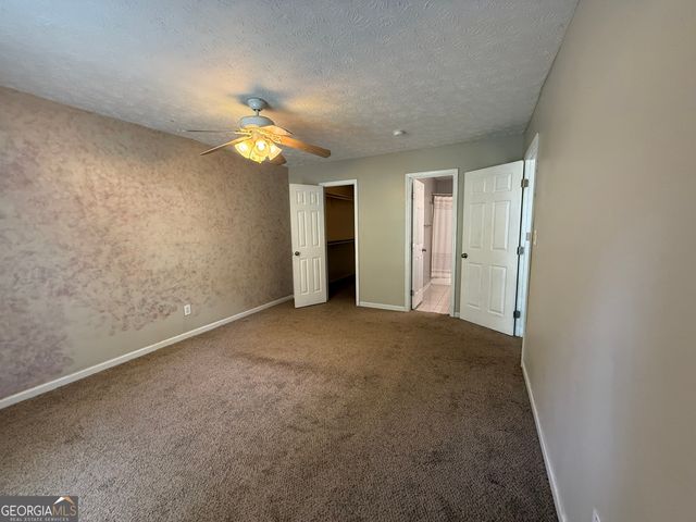 109 S Crossroad, Lagrange, GA 30240