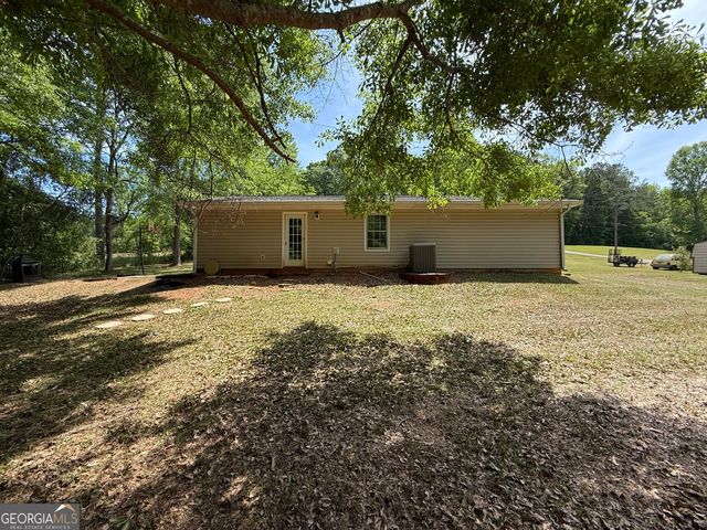 109 S Crossroad, Lagrange, GA 30240