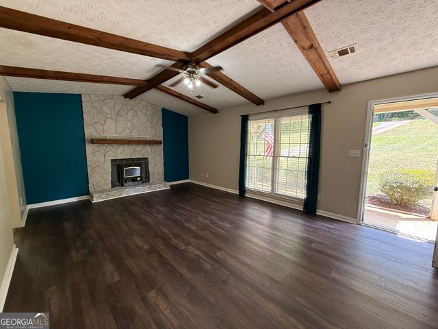 109 S Crossroad, Lagrange, GA 30240