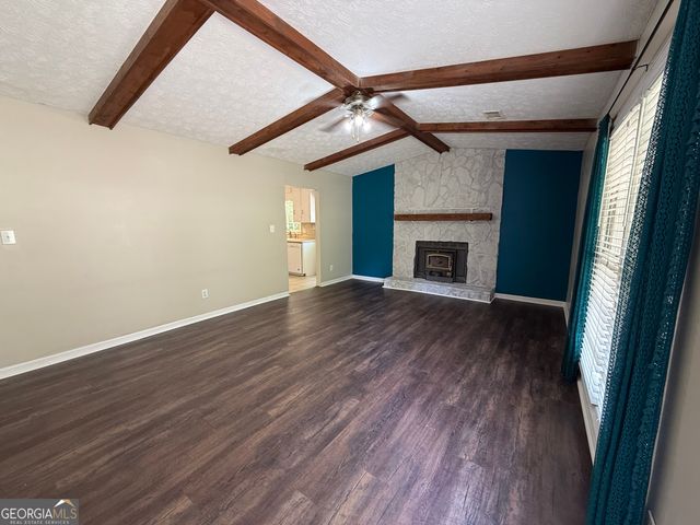 109 S Crossroad, Lagrange, GA 30240