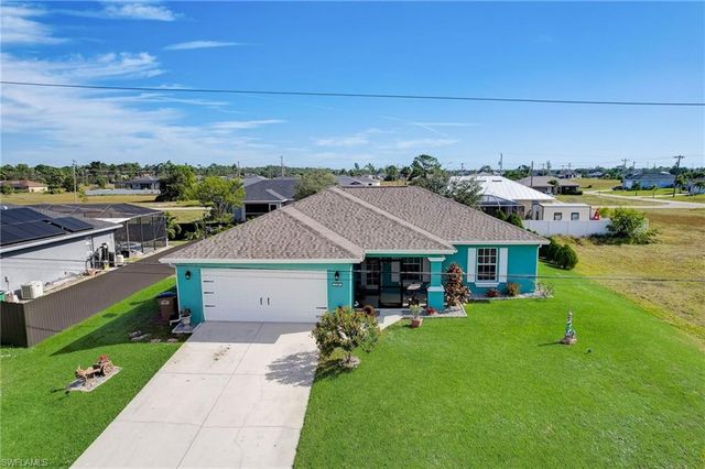 3023 NW 2nd PL, Cape Coral, FL 33993