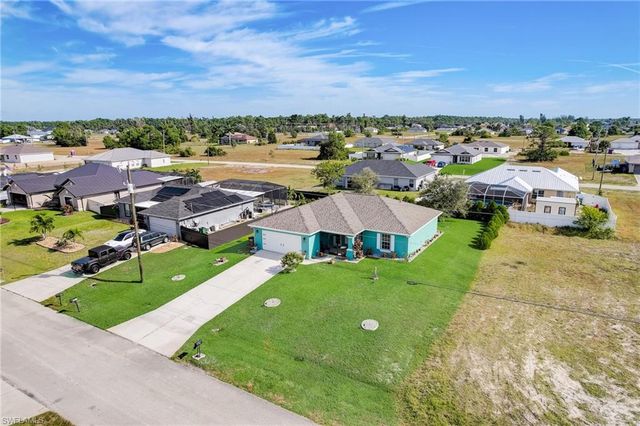 3023 NW 2nd PL, Cape Coral, FL 33993