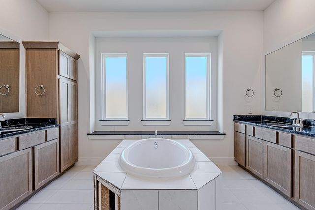 149 Peninsula Point Drive, Montgomery, TX 77356