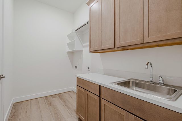 149 Peninsula Point Drive, Montgomery, TX 77356