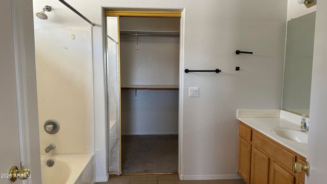 12741 W DESERT FLOWER Road, Avondale, AZ 85392