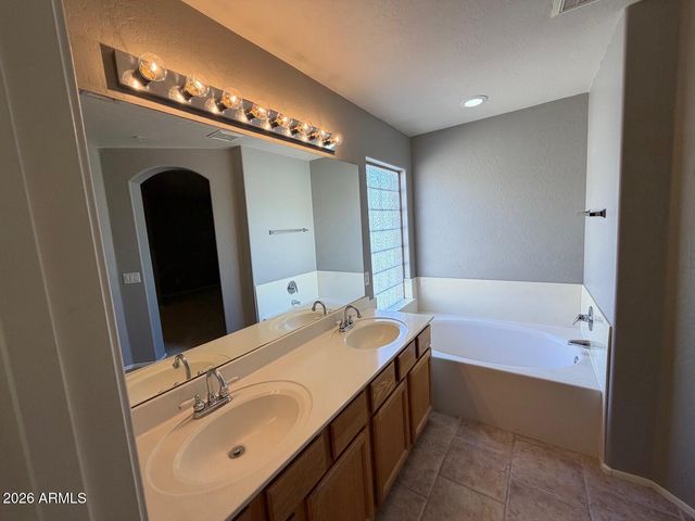 10299 E MALLOW Circle, Scottsdale, AZ 85259
