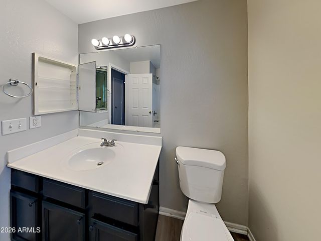 6070 N FLORENCE Avenue, Litchfield Park, AZ 85340
