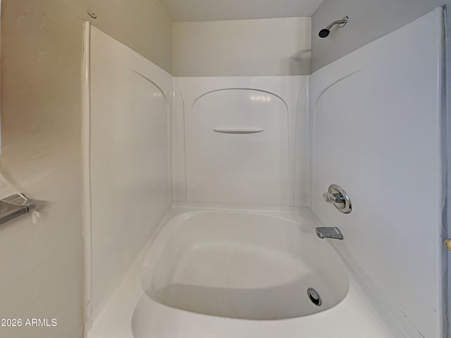 6070 N FLORENCE Avenue, Litchfield Park, AZ 85340