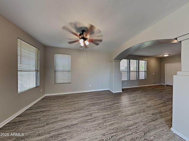 6070 N FLORENCE Avenue, Litchfield Park, AZ 85340