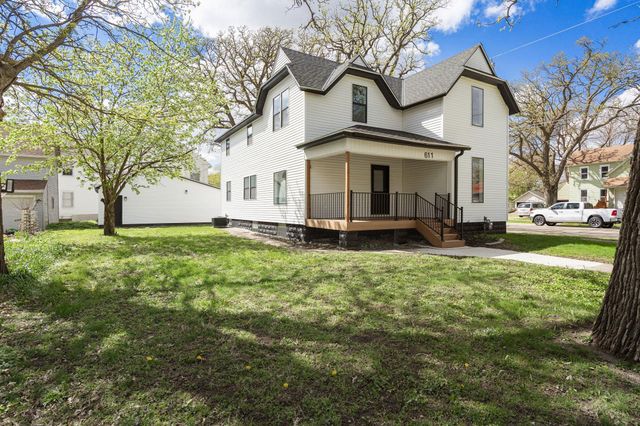 611 3rd Street NW, Austin, MN 55912