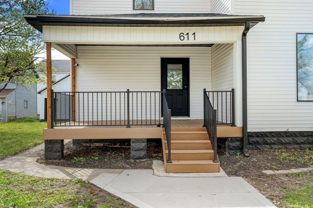 611 3rd Street NW, Austin, MN 55912