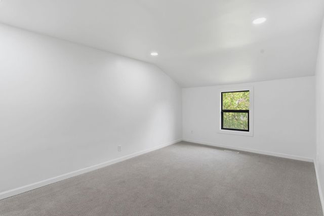 611 3rd Street NW, Austin, MN 55912