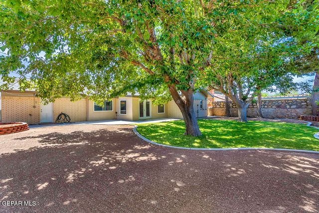 9208 SHAVER Drive, El Paso, TX 79925