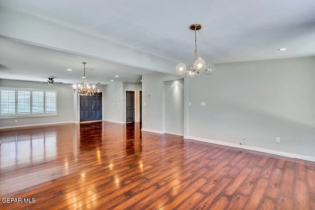 9208 SHAVER Drive, El Paso, TX 79925