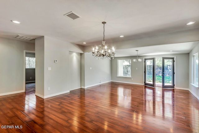 9208 SHAVER Drive, El Paso, TX 79925