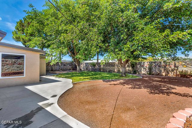 9208 SHAVER Drive, El Paso, TX 79925