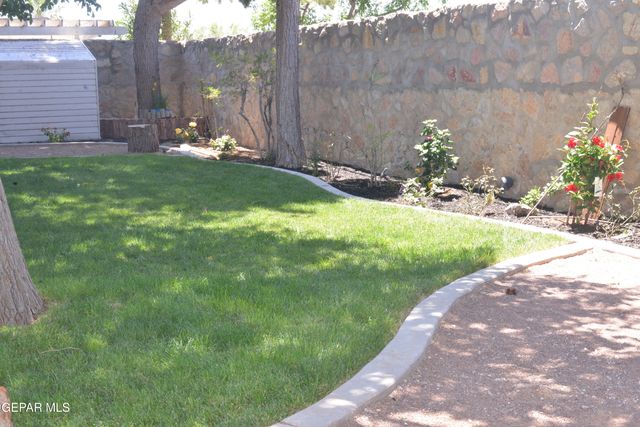 9208 SHAVER Drive, El Paso, TX 79925