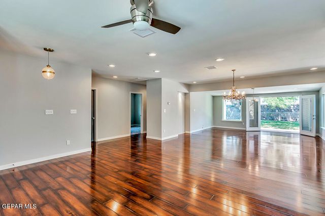 9208 SHAVER Drive, El Paso, TX 79925