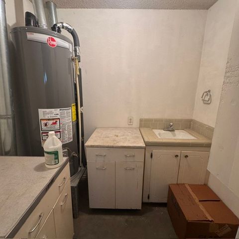 1210 W Westhill Drive, Cleburne, TX 76033