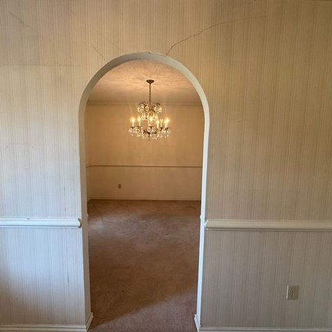 1210 W Westhill Drive, Cleburne, TX 76033