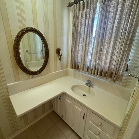 1210 W Westhill Drive, Cleburne, TX 76033