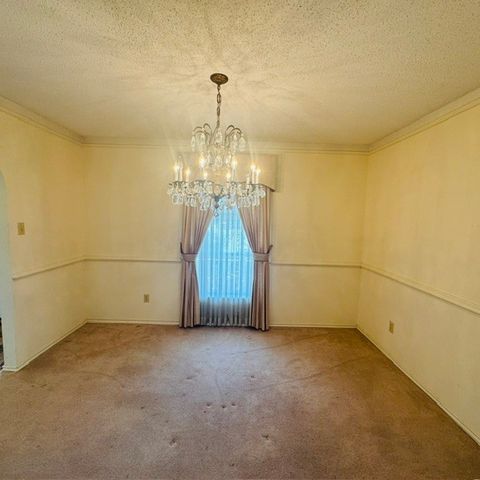 1210 W Westhill Drive, Cleburne, TX 76033