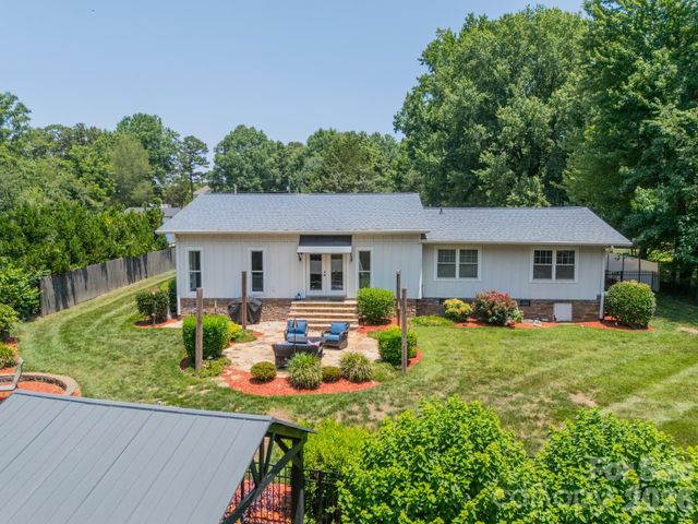19533 Bustle Road, Cornelius, NC 28031