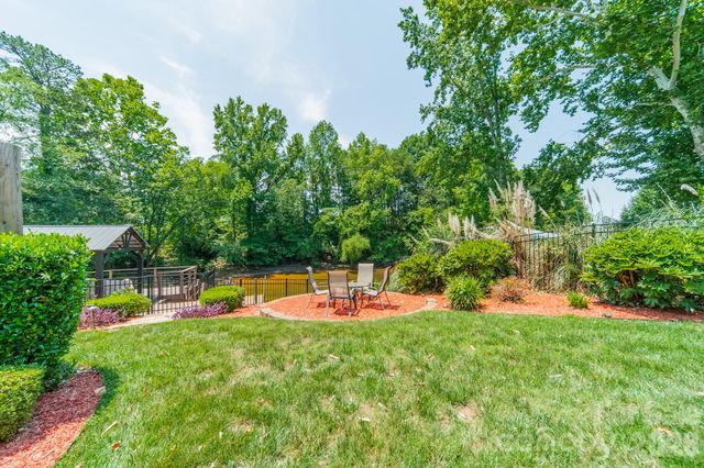 19533 Bustle Road, Cornelius, NC 28031