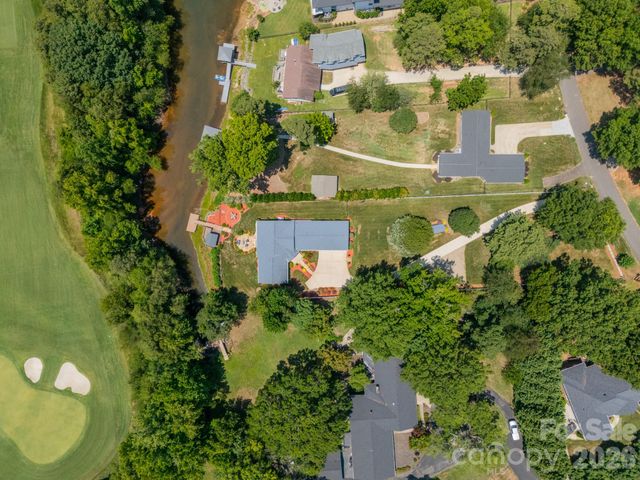 19533 Bustle Road, Cornelius, NC 28031