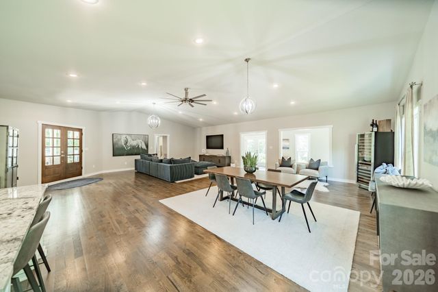19533 Bustle Road, Cornelius, NC 28031