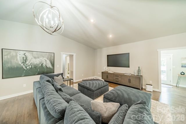 19533 Bustle Road, Cornelius, NC 28031
