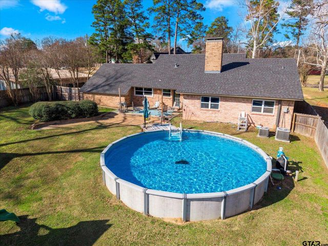 337 Daingerfield, Pittsburg, TX 75686