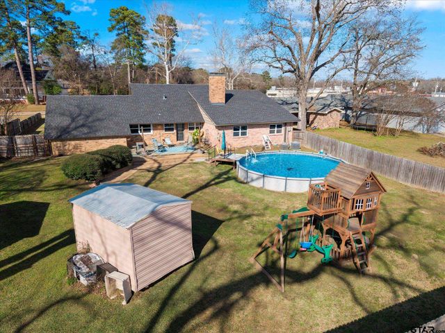 337 Daingerfield, Pittsburg, TX 75686