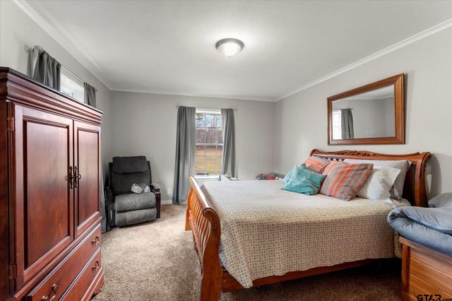 337 Daingerfield, Pittsburg, TX 75686